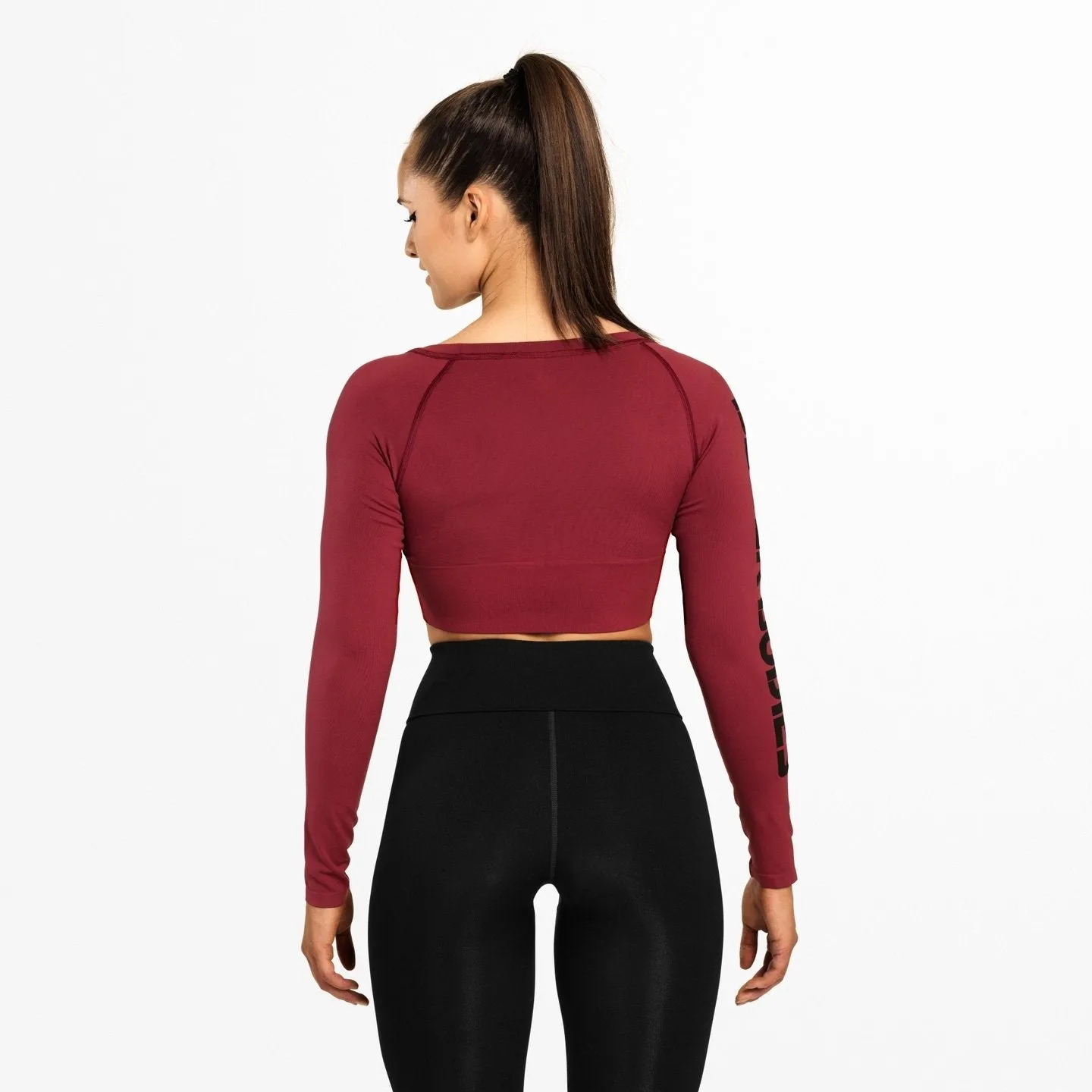 Better Bodies Bowery Cropped LS - Sangria Red