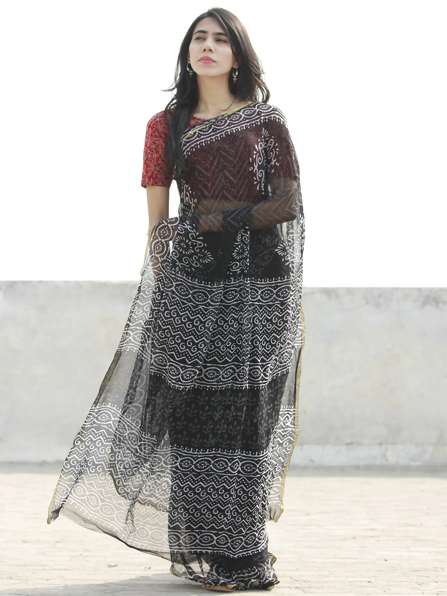 Black & White Hand Block Printed Chiffon Saree with zari border- S031702668