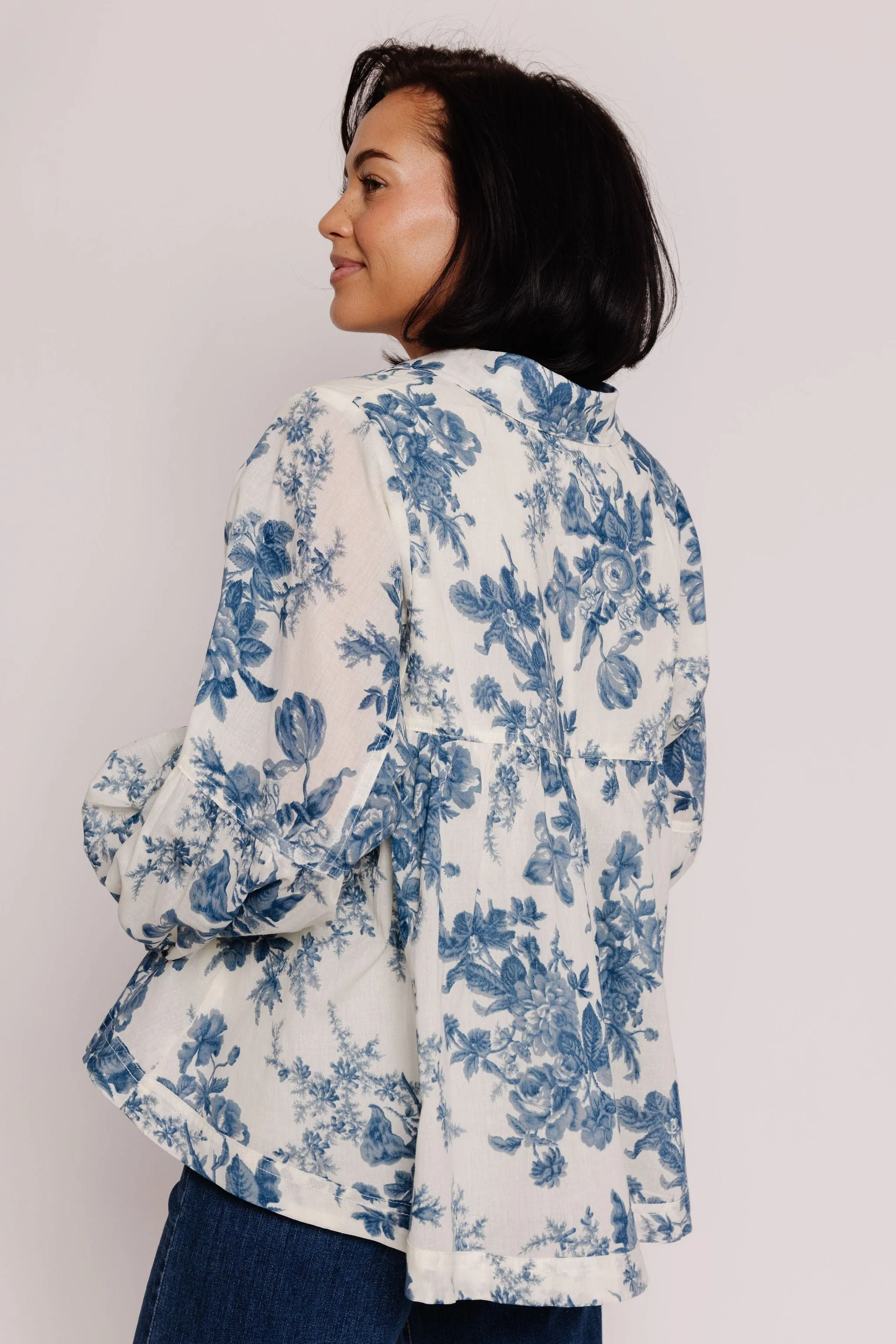 Brant Blouse in Indigo Floral