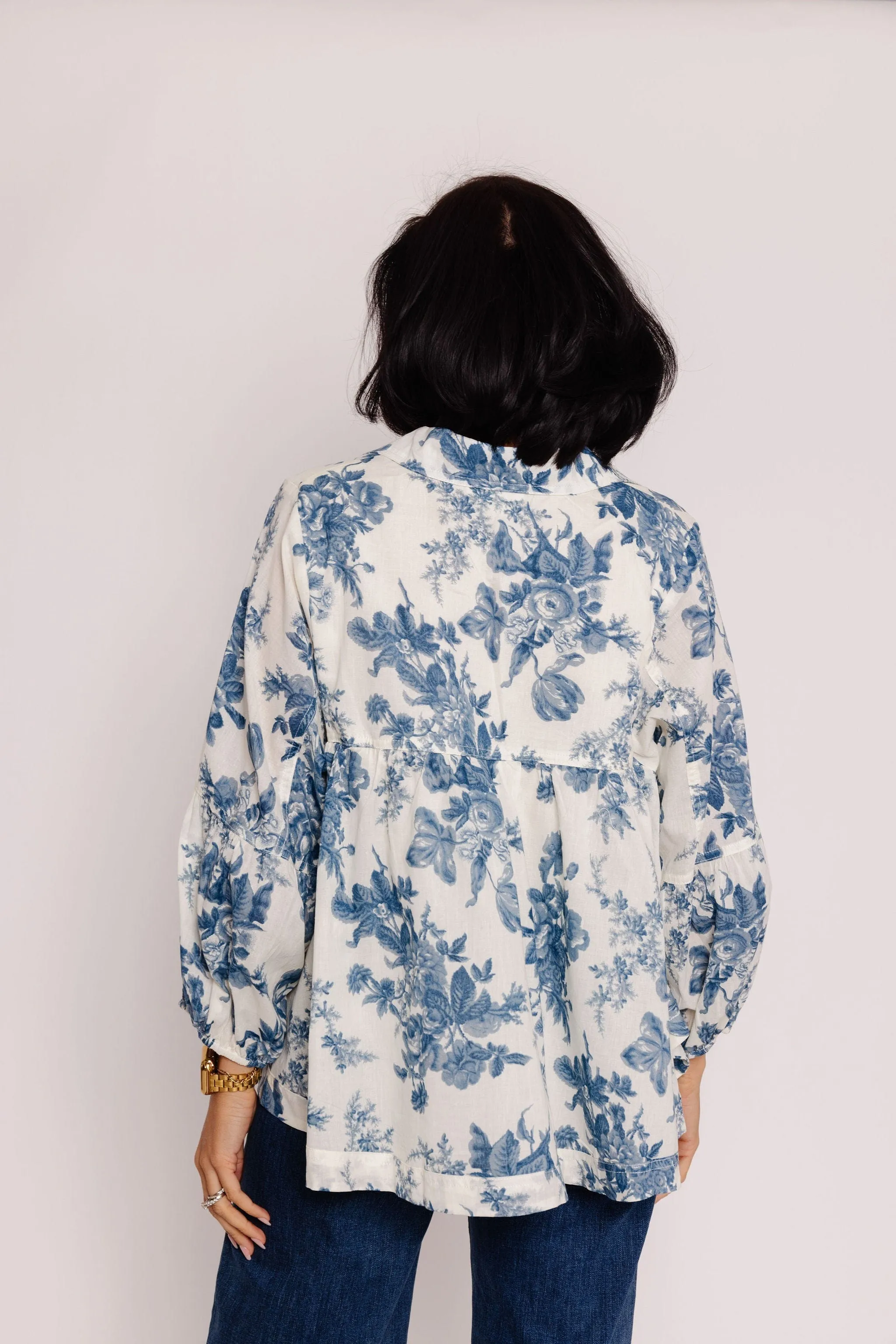 Brant Blouse in Indigo Floral