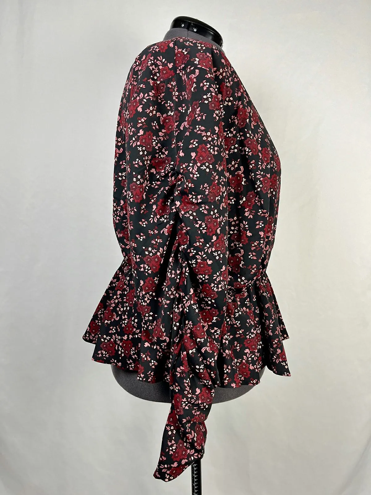 eloquii Size 28 Black & Burgundy Floral Shirt NWT