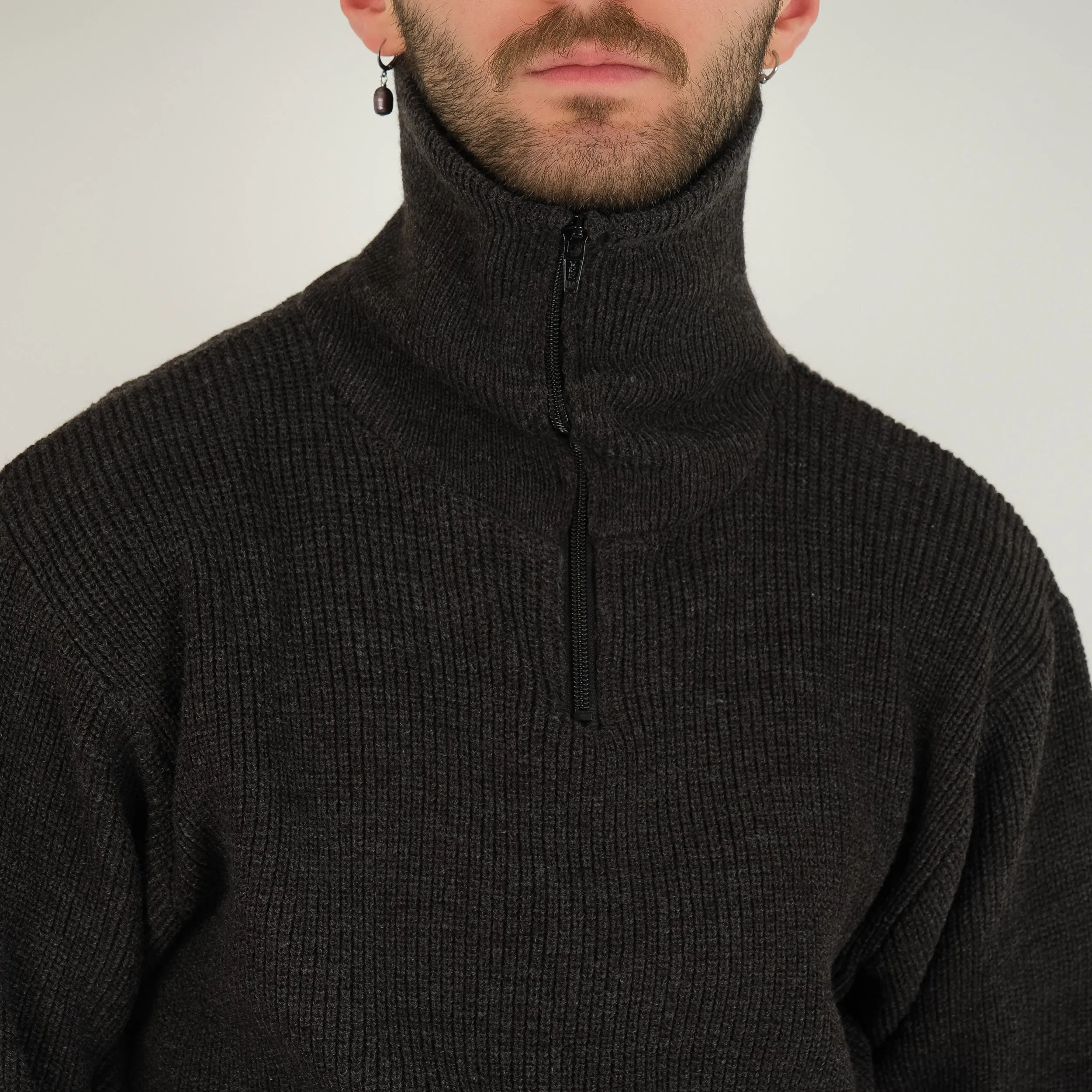 FRENCH ARMY ZIPPED SWEATER - CHARCOAL