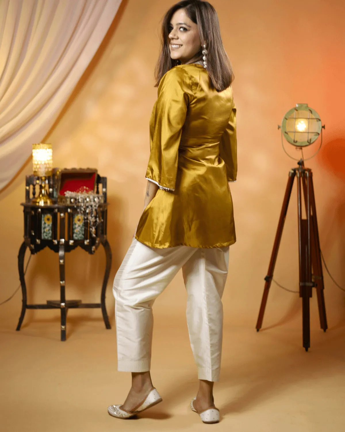 Gehra Sarson Silk Kurti