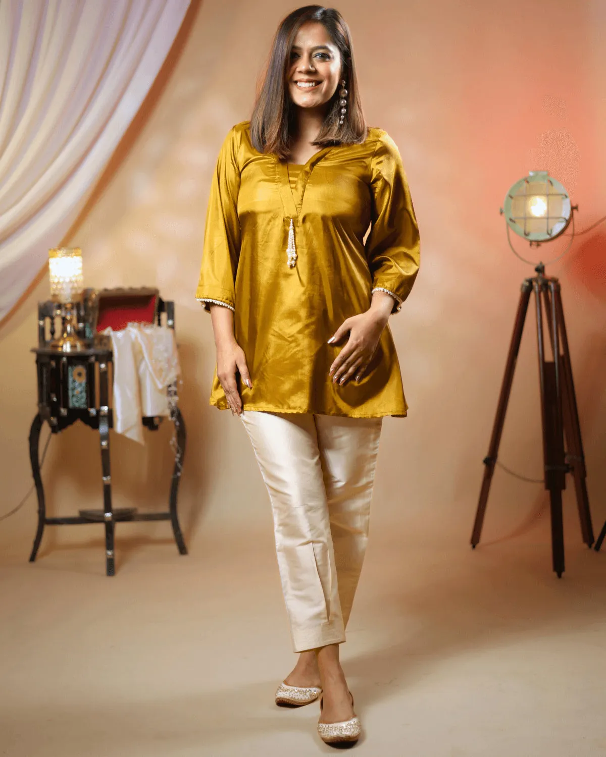 Gehra Sarson Silk Kurti