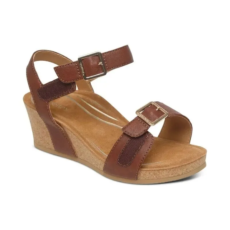 Lexa Quarter Strap Wedge - Walnut