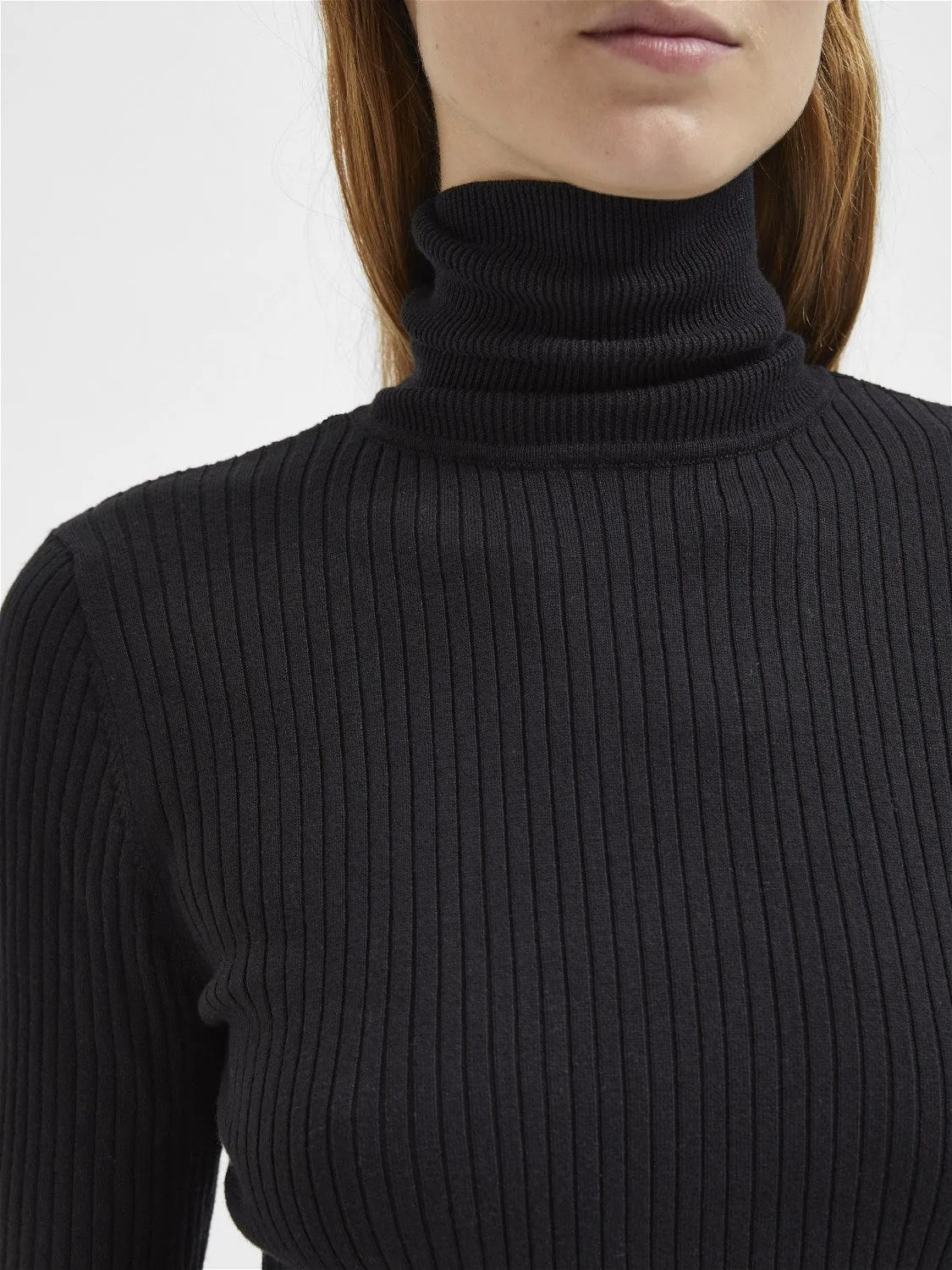 LYDIA ROLLNECK