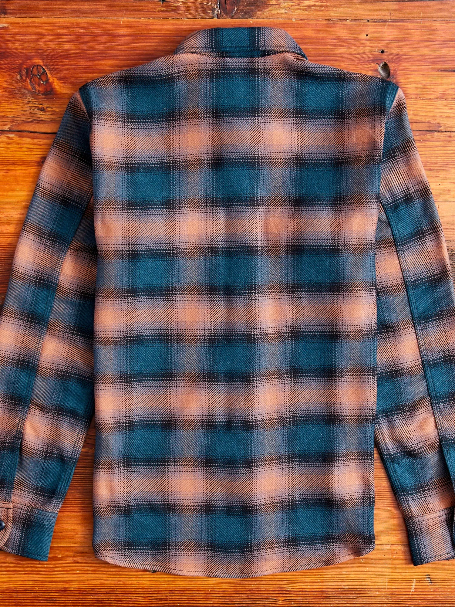 "Field Shirt" in Navy Blush Ombre Plaid