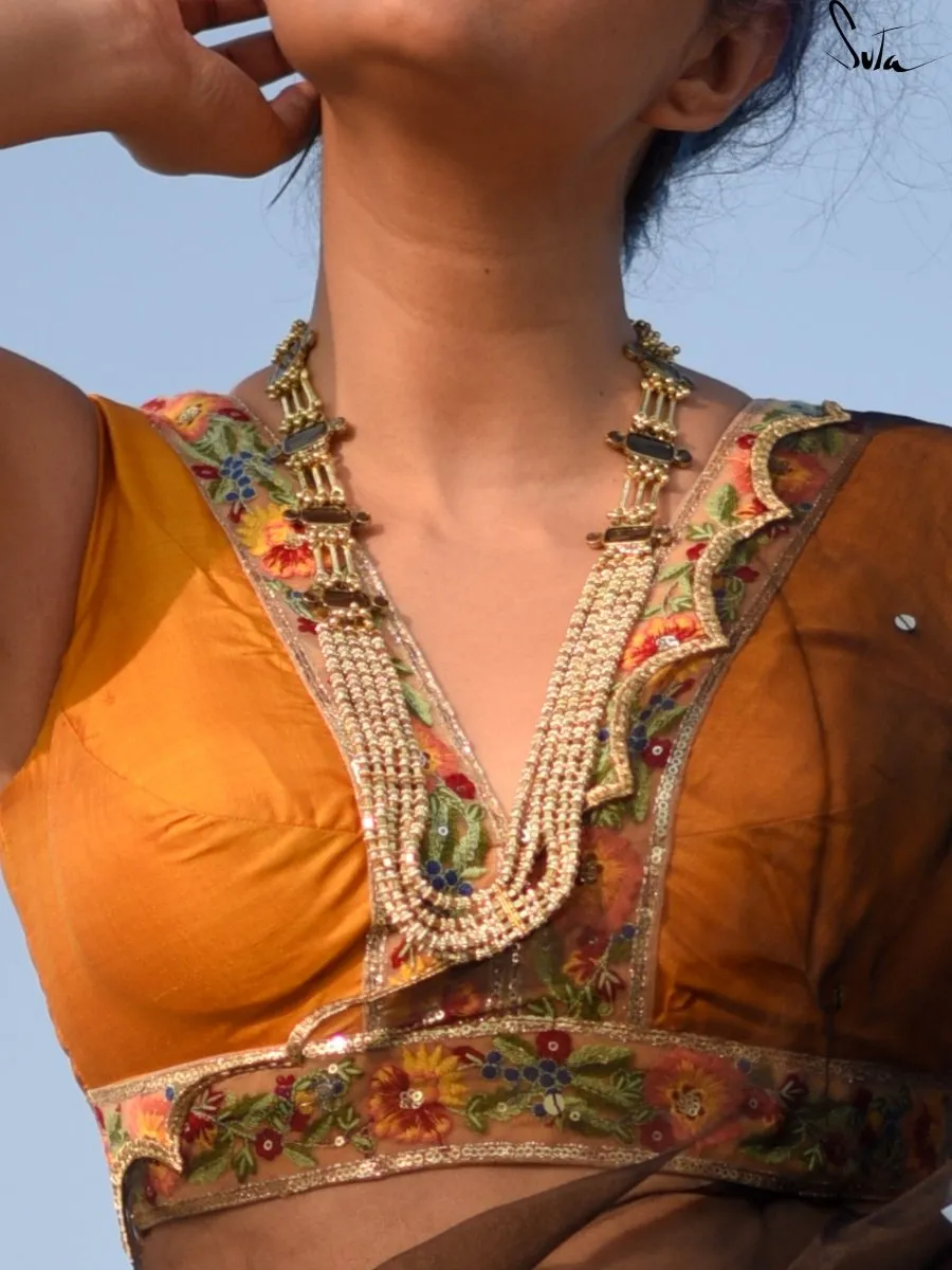 Sunehra Bagicha ( Blouse )